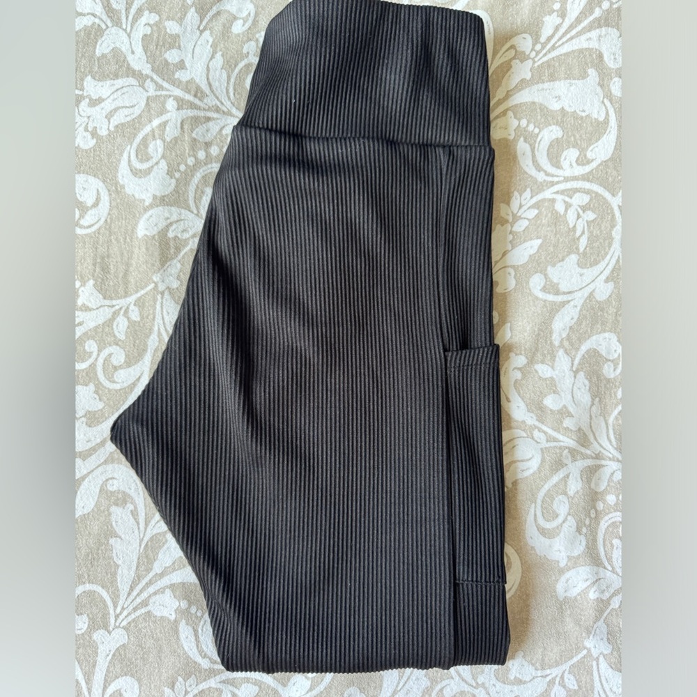 H&M - Ribbed leggings - L